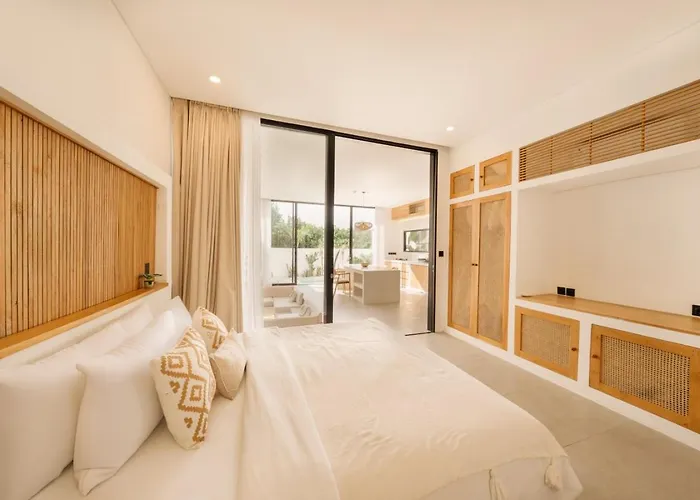 Alcove Boutique Villa *