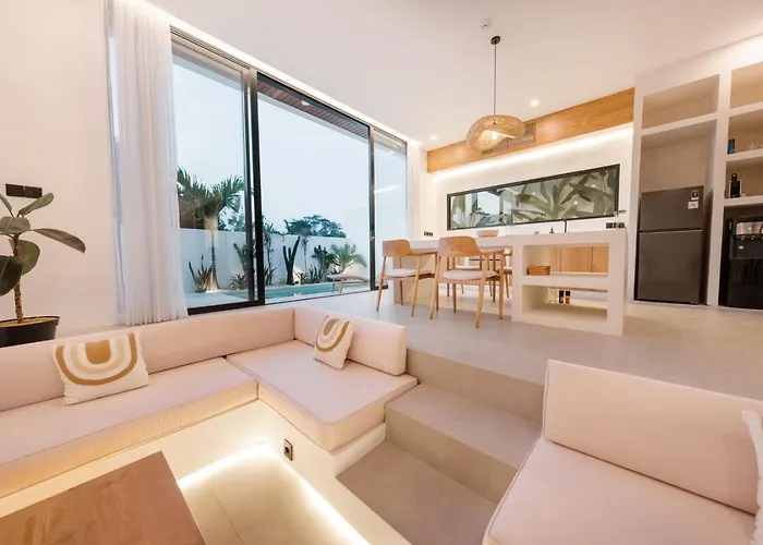Villa Alcove Boutique *